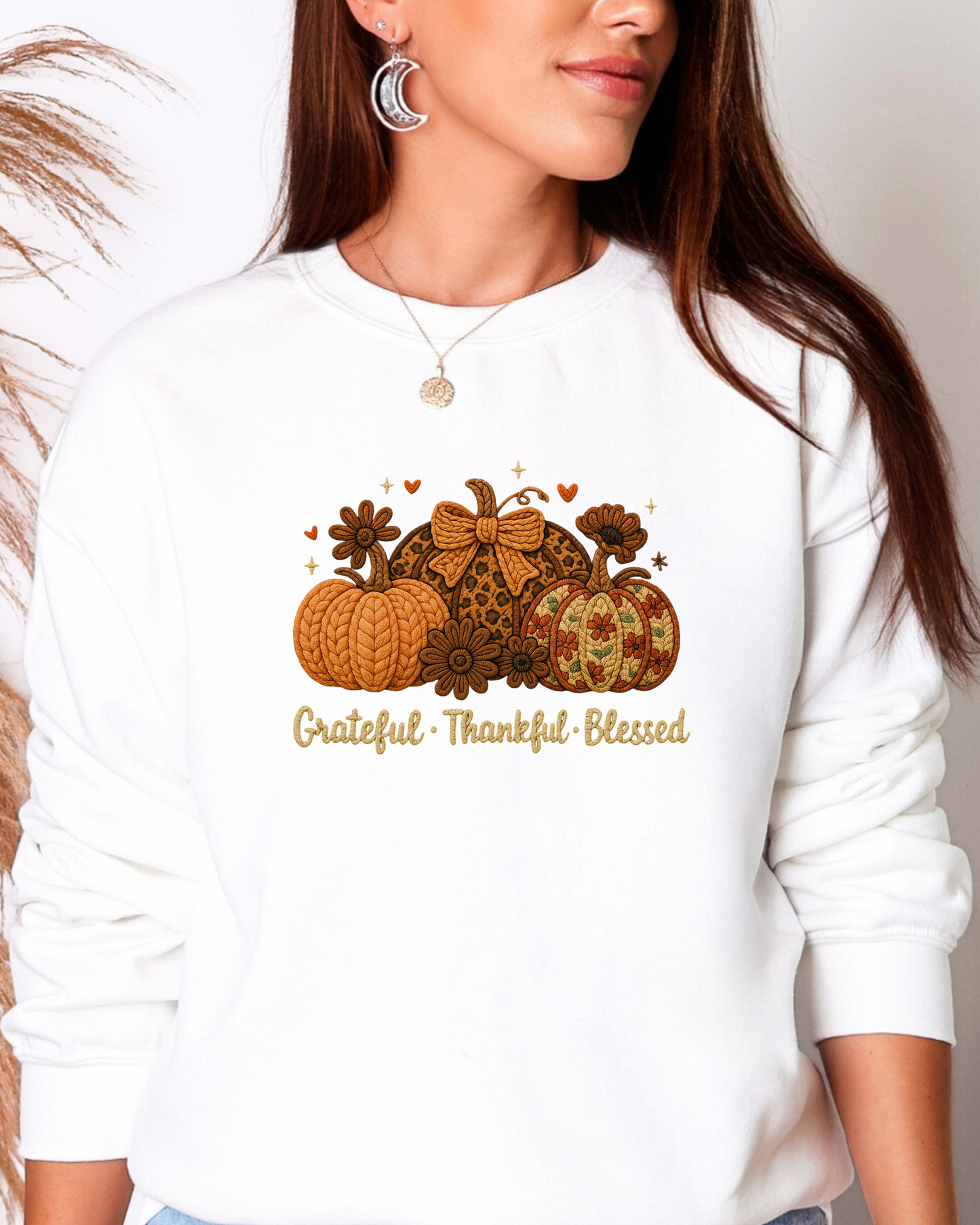 🍂 “Grateful • Thankful • Blessed” Pumpkin Trio Sweatshirt | Cozy Fall Crewneck