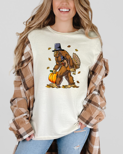 🦃 “Thankful Bigfoot” Thanksgiving Tee | Funny Fall Graphic T-Shirt