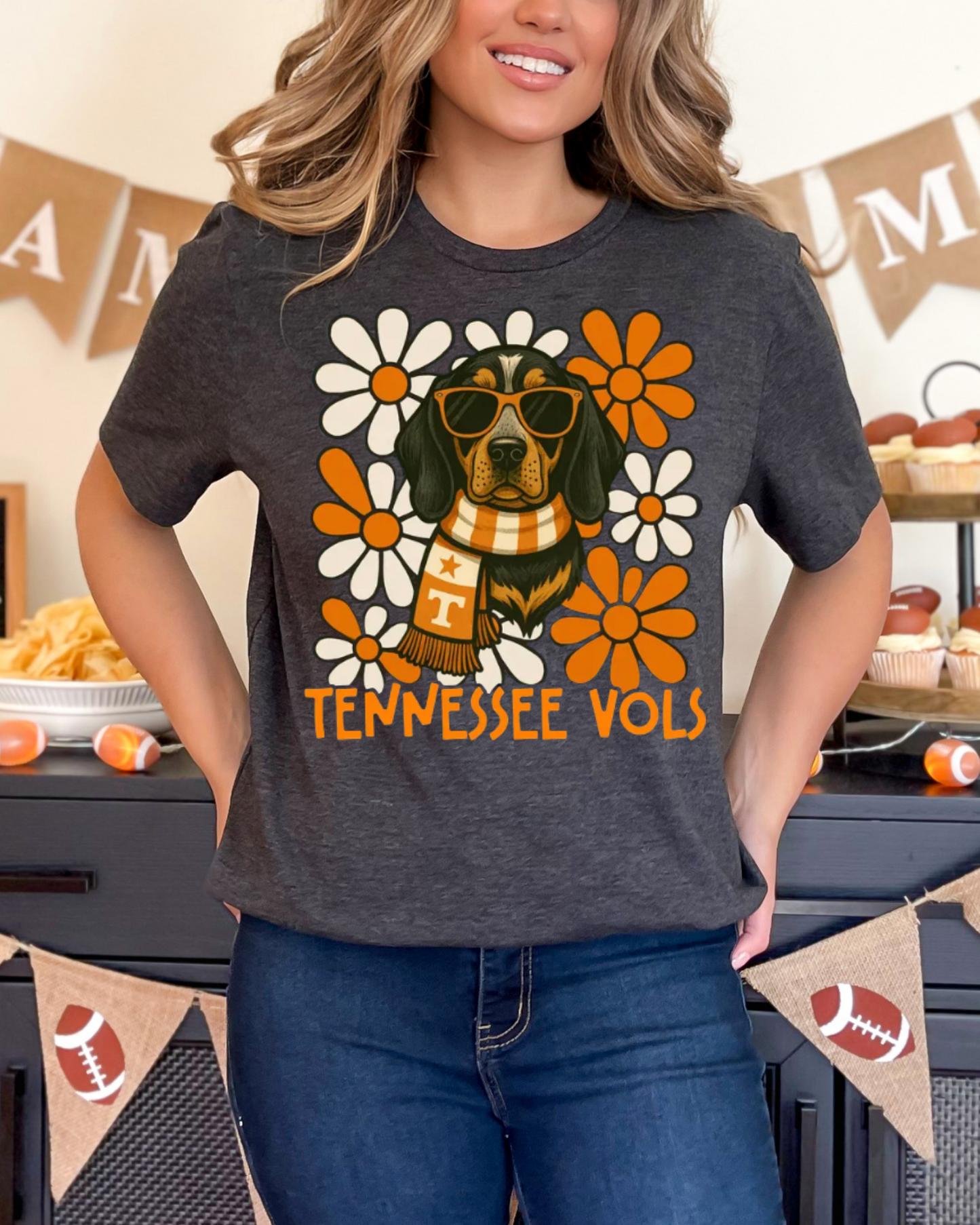 Tennessee Vols Smokey Flower Tee – Retro Floral Game Day Graphic T-Shirt